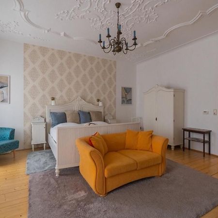Lovely Flat In A Lovely City Steyr Bagian luar foto