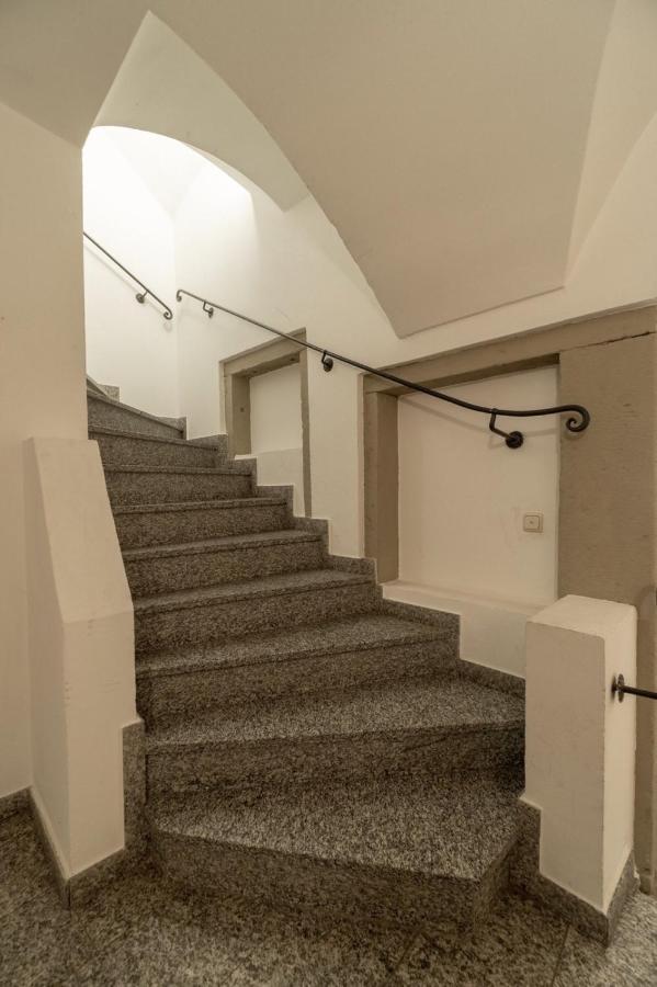 Lovely Flat In A Lovely City Steyr Bagian luar foto