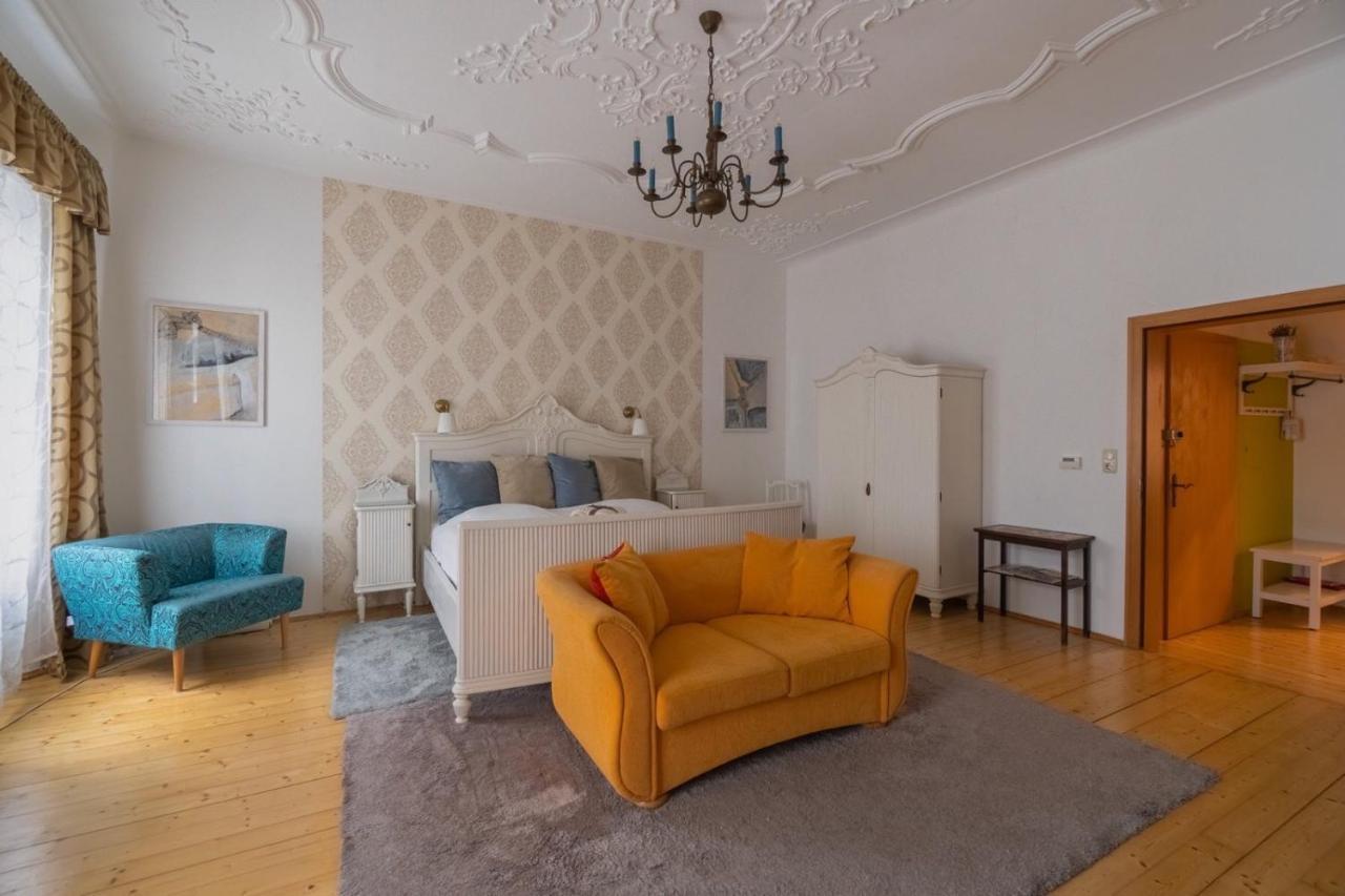 Lovely Flat In A Lovely City Steyr Bagian luar foto