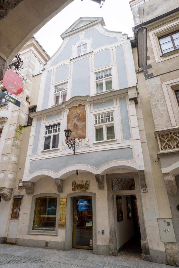 Lovely Flat In A Lovely City Steyr Bagian luar foto