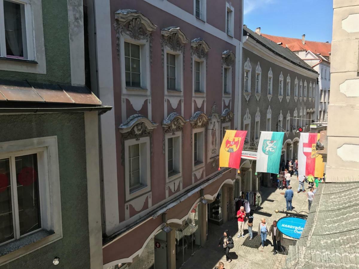 Lovely Flat In A Lovely City Steyr Bagian luar foto