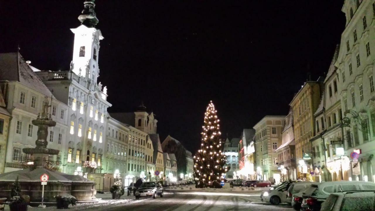 Lovely Flat In A Lovely City Steyr Bagian luar foto